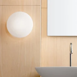 AJ Eklipta - ronde glazen wandlamp