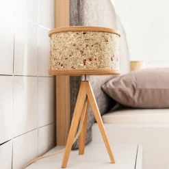 ALMUT 2610 tafellamp, hooi met rode rozenblaadjes