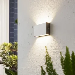 Arcchio LED buiten wandlamp Karline, 1060 lm, roestvrij staal, IP65