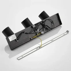 Arcchio spot Brinja, zwart, hoekig, Ø 6 cm, 3-lamps, GU10