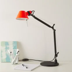 Artemide Tolomeo Micro Bicolour tafel zwart/koraal
