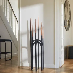 AYTM Angui kandelaar, zwart, hoogte 92 cm, ijzer