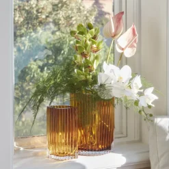 AYTM Folium vaas, hoogte 25 cm, amberkleurig, glas