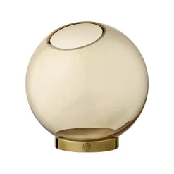 AYTM Globe vaas, Ø 17 cm, amber/goud, glas, roestvrij staal