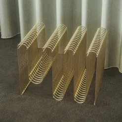 AYTM Tijdschriftenhouder Curva, goud, breedte 40 cm, staal