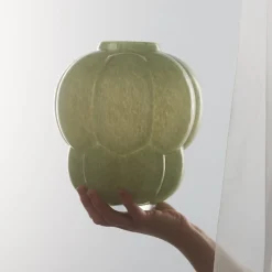 AYTM Uva vaas, glas, groen, Ø 26 cm, hoogte 28 cm, mondgeblazen