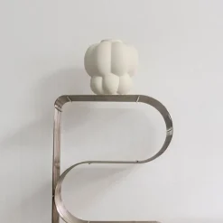 AYTM Uva vaas, keramiek, wit, Ø 20 cm, druifvormig