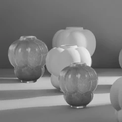 AYTM Uva vaas, keramiek, wit, Ø 26 cm, druifvormig