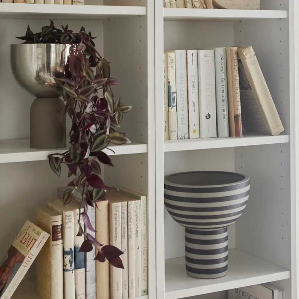 AYTM Varia vaas, zwart, Ø 23 cm, hoogte 24 cm, keramiek