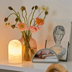 Beacon tafellamp Panton, wit albast steen, hoogte 17,5 cm