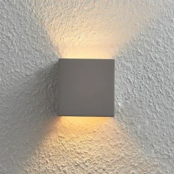 Beton-wandlamp Smira in grijs, 12,5 x 12,5 cm