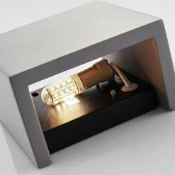 Beton-wandlamp Smira in grijs, 12,5 x 12,5 cm