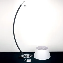 Booglamp Philipp met stoffen kap chroom/zwart