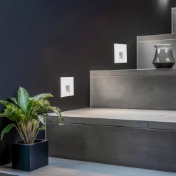 BRUMBERG Wall Kit68 verzet hoekig wit