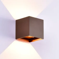 Buitenwandlamp Davos, corten, hoekig, dimbaar aluminium