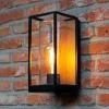 Buitenwandlamp Flair, kap centraal, houtoptiek