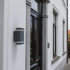 Buitenwandlamp Focus, antraciet