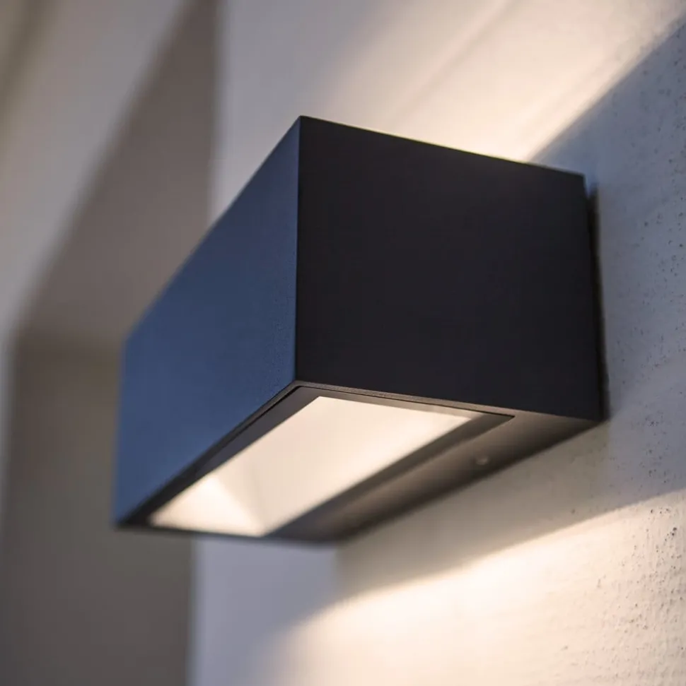 Buitenwandlamp Gemini hoekig 16cm 3.000 K