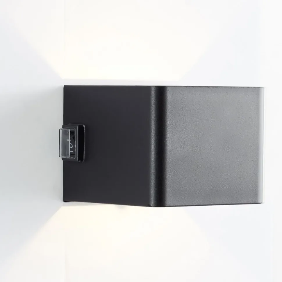 Buitenwandlamp Iseo, zwart, breedte 10 cm, sensor