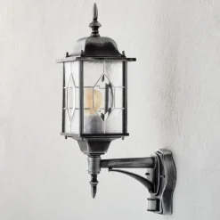 Buitenwandlamp Milano met bewegingsmelder