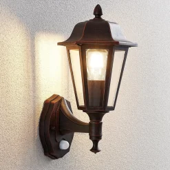 Buitenwandlamp Noor met bewegingsmelder