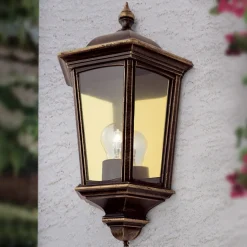 Buitenwandlamp Puchberg, direct, zwart-goud