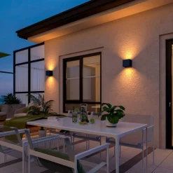 Calex LED buitenwandlamp Cub, Up, hoogte 10 cm, zwart