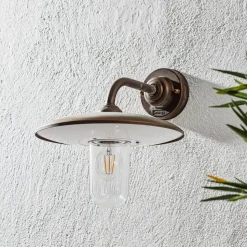 Casale buitenwandlamp, antiek koper helder glas