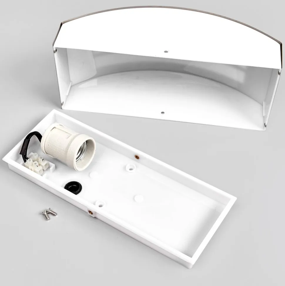 Chique buitenwandlamp Raja met strepenlook