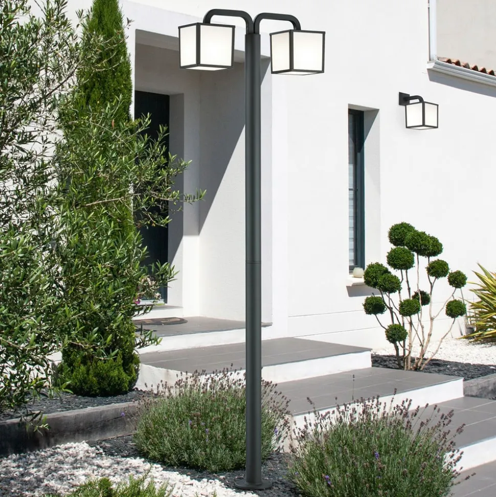 Cubango - een LED mastlamp met 2 lantaarns