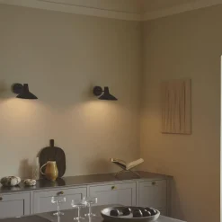 Darci korte wandlamp, projectie 33,5 cm, zwart