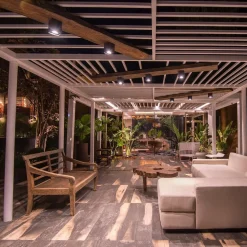 Decente LED plafondspot Tami voor buiten