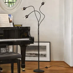 Designer vloerlamp Poppy met een twist