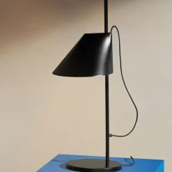 Dimbare LED tafellamp Yuh in zwart