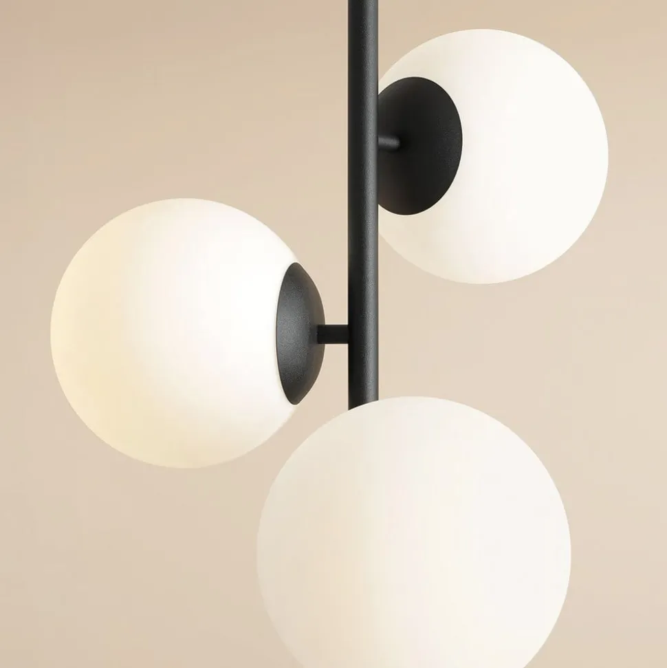 Dione plafondlamp, opaal/zwart, 3-lamps