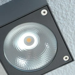 Dobbelsteenvormige LED-buitenplafondlamp Lukas