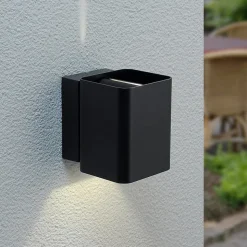 Dubbel stralende LED-buitenwandlamp Nikolas