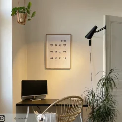 Dyberg Larsen Noa wandlamp met scharnier, zwart