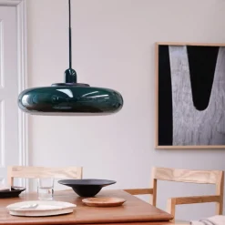 Dyberg Larsen Planet hanglamp, donkergroen, Ø 40 cm, metaal
