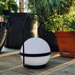 Dyberg Larsen Summer solar-tafellamp USB-laadbaar