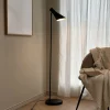 Dyberg Larsen vloerlamp DL12, zwart, hoogte 139 cm, metaal