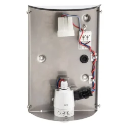 Eenvoudige buitenwandlamp Marco 3, met sensor