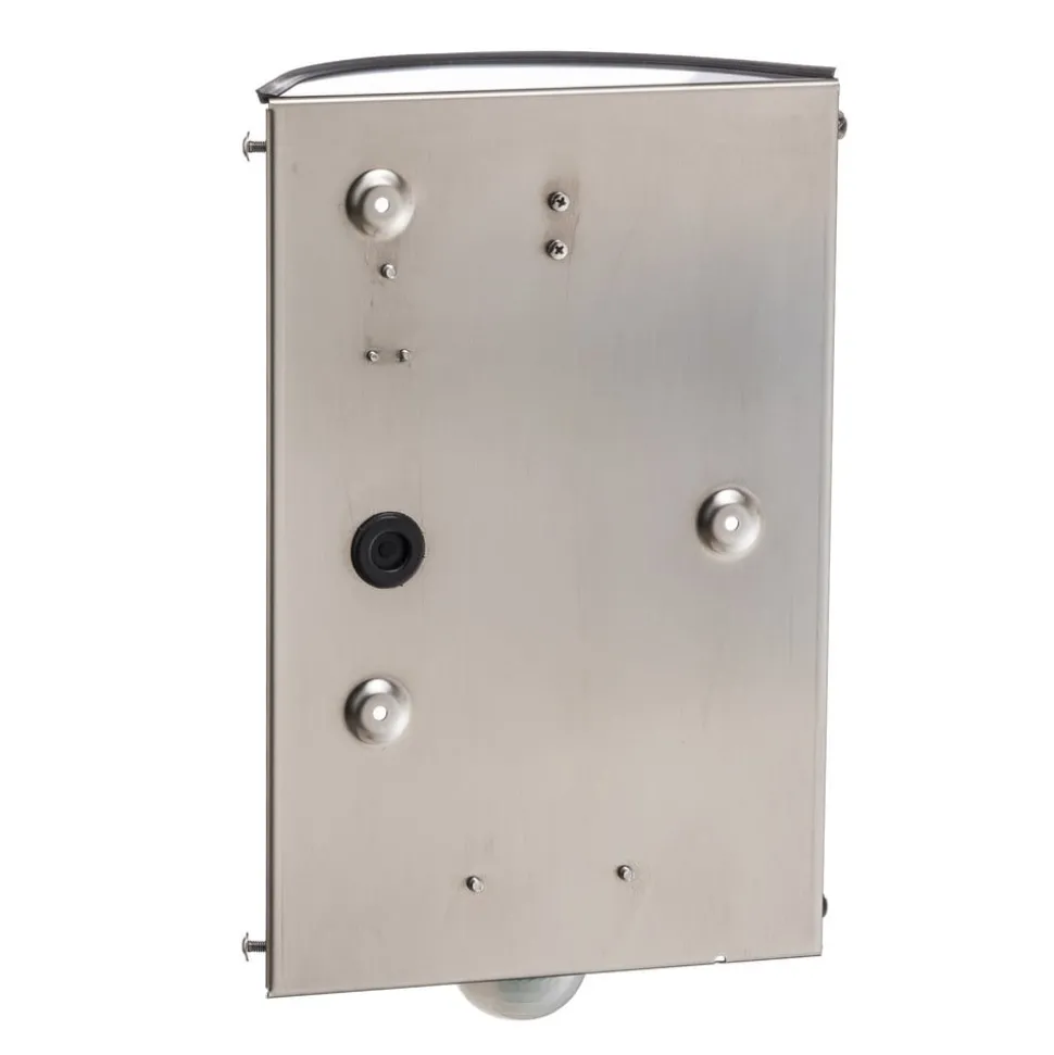 Eenvoudige buitenwandlamp Marco 3, met sensor