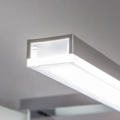 Energiezuinige LED-spiegellamp Esther S3, IP44