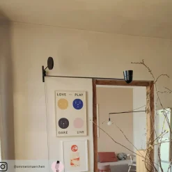 Exclusieve LED wandlamp Counterbalance zwart