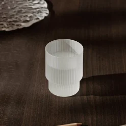 ferm LIVING Glas Ripple, wit, 200 ml, mondgeblazen, set van 4
