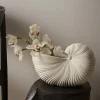 ferm LIVING Shell vaas, wit, breedte 31 cm, keramiek