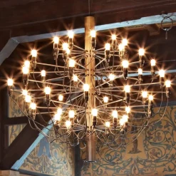 FLOS 2097/50 LED kroonluchter, mat, messing