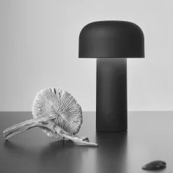 FLOS Bellhop oplaadbare LED tafellamp, zwart