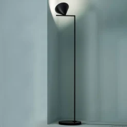 FLOS Captain Flint - zwarte design vloerlamp